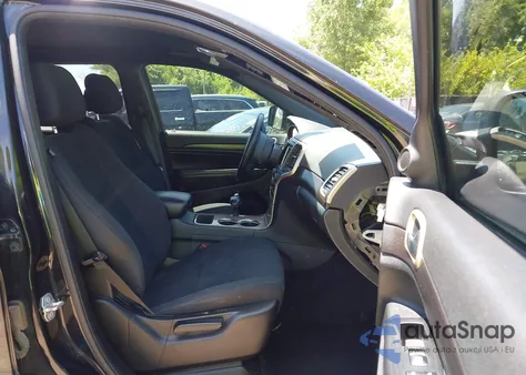 2015 Jeep Grand Cherokee Laredo from USA, damaged, VIN 1C4RJFAG2FC636770